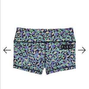 Fleo Aqua Leopard - small